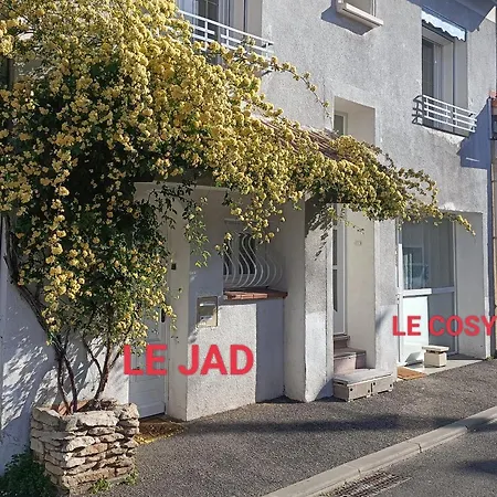 Le Jad Joli F2 Proche Gare, Arenes Avec Terrasse Privee Appartement *