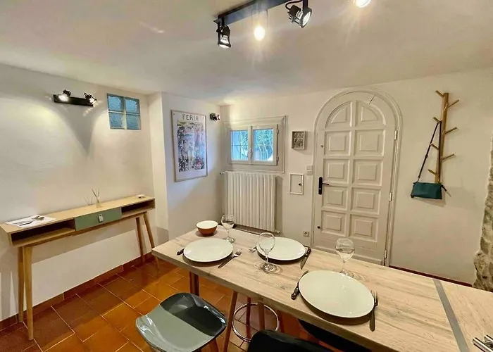 Apartmán Le Jad Joli F2 Proche Gare, Arenes Avec Terrasse Privee Nîmes